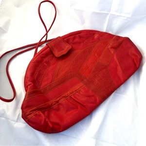 Vintage Fifth Avenue Handbag. Crossbody/clutch. Hinge opening, red leather.